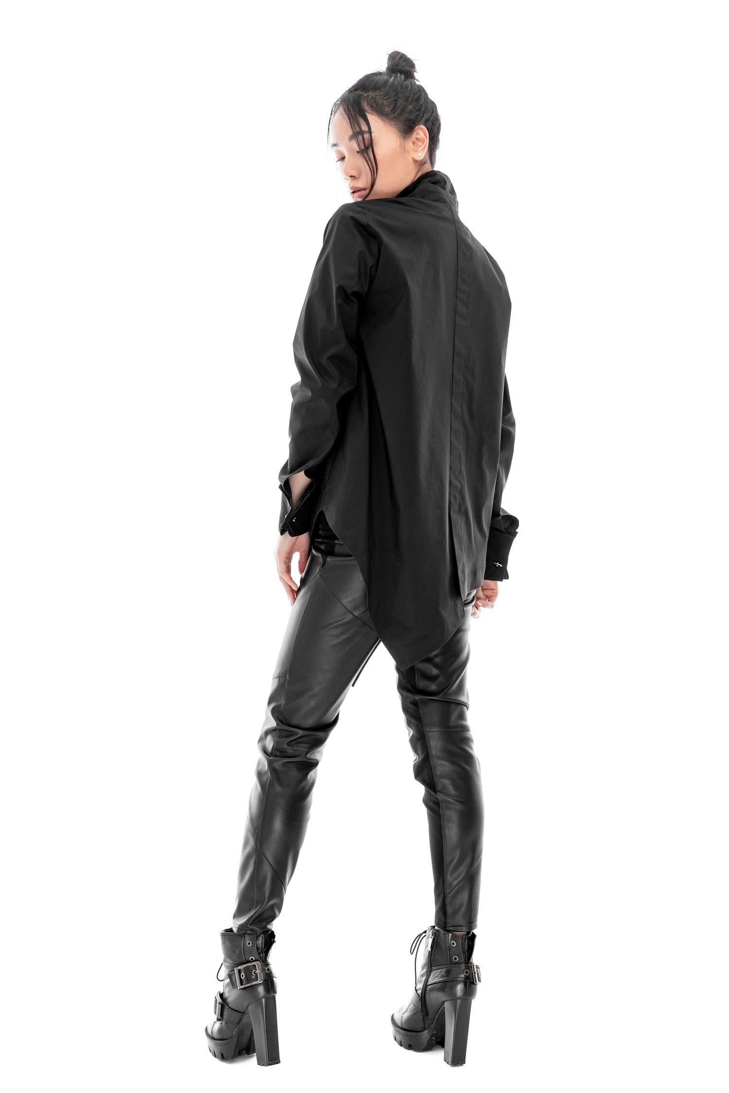 MDNT45 Eteru Shirt Black